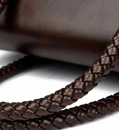 ronja™ – Klassisches Design mit leichtem Handgriff und Gull-Details